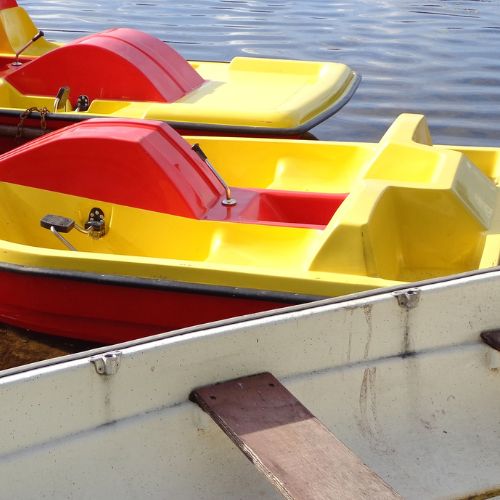 Banana Island Things to Do (9) Paddle Boat